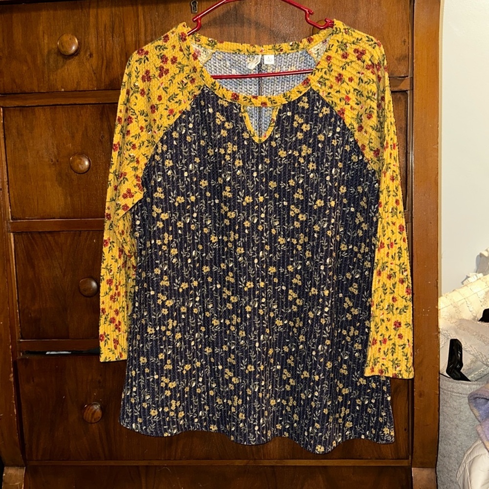 Women’s Cato top